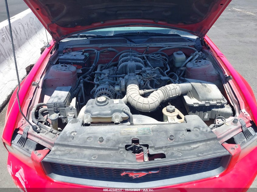 2007 FORD MUSTANG VIN: 1ZVFT80N775352384