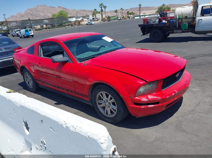 2007 FORD MUSTANG VIN: 1ZVFT80N775352384