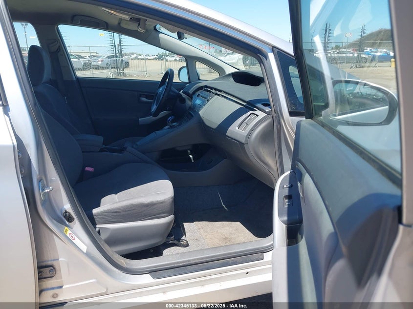 2010 TOYOTA PRIUS VIN: JTDKN3DU2A0068598