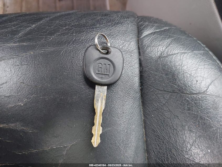 2003 Saturn Vue V6 VIN: 5GZCZ63B838901580 Lot: 42345164