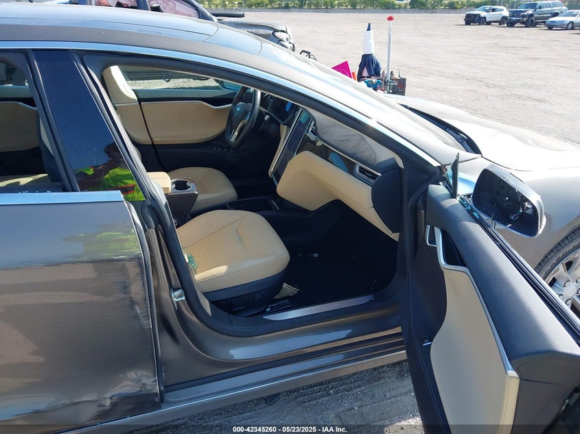 5YJSA1E26GF159977 2016 TESLA MODEL S photo no. 5