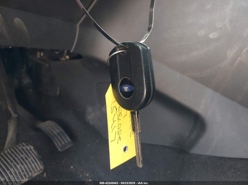 2017 FORD ESCAPE VIN: 1FMCU9G92HUC22002