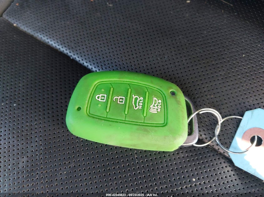 2016 HYUNDAI TUCSON LIMITED - KM8J3CA21GU142613