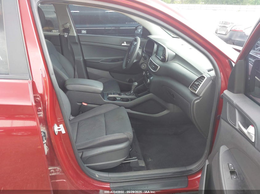 2019 HYUNDAI TUCSON SE - KM8J23A43KU885111