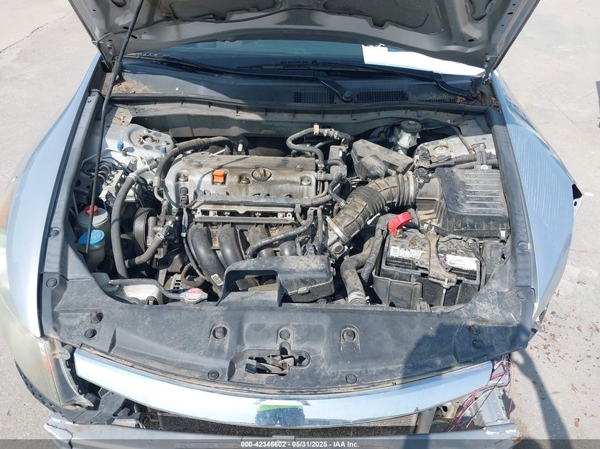 2011 HONDA ACCORD VIN: 1HGCP2F37BA075928