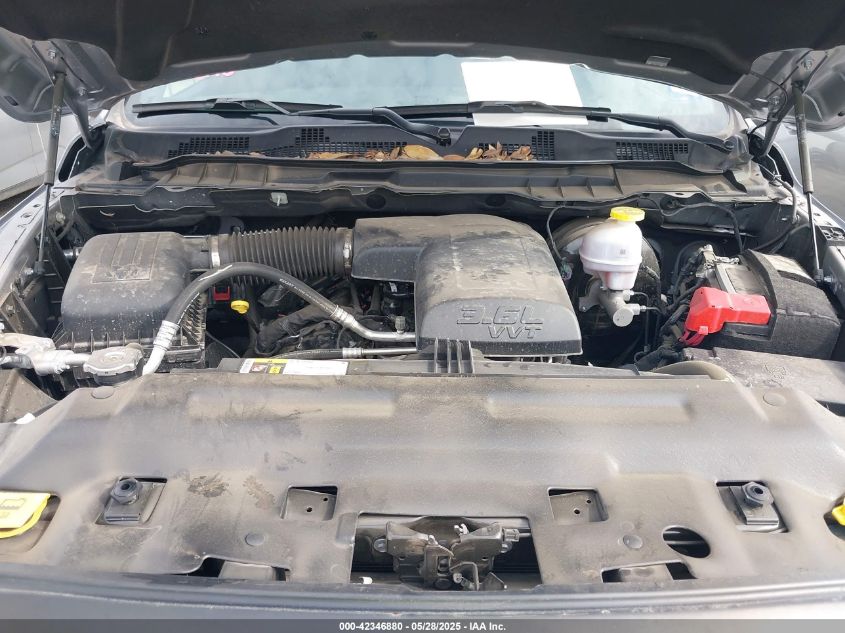 2024 Ram 1500 Classic - 1C6RR6LG0RS128031