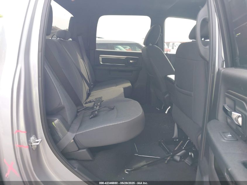 2024 Ram 1500 Classic - 1C6RR6LG0RS128031