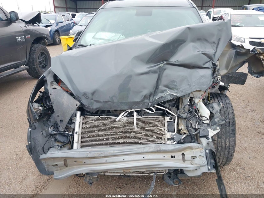 2017 CHEVROLET EQUINOX VIN: 2GNFLFEK9H6180278