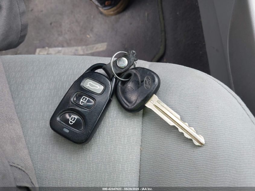 2008 Hyundai Elantra Gls/Se VIN: KMHDU46D88U490176 Lot: 42347023