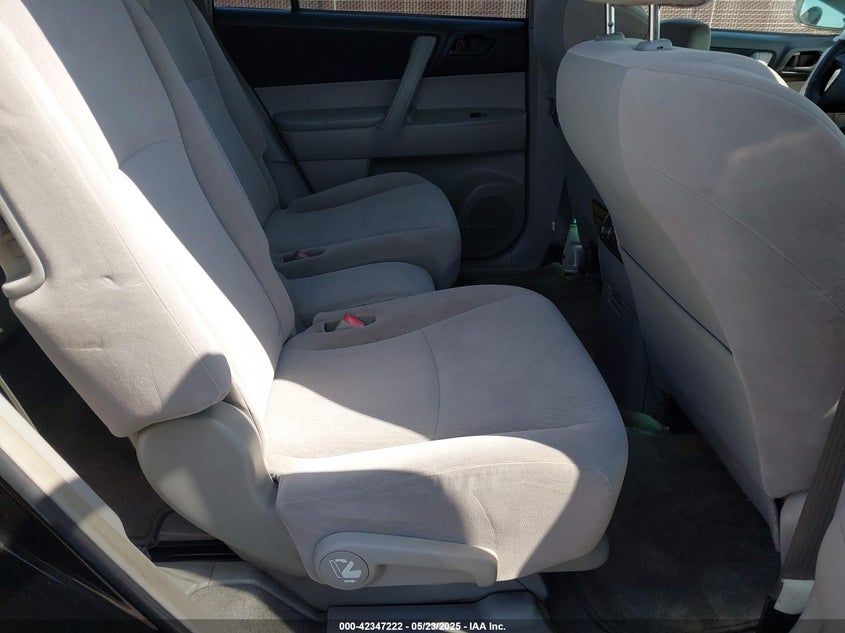 2008 TOYOTA HIGHLANDER VIN: JTEES41A082058636
