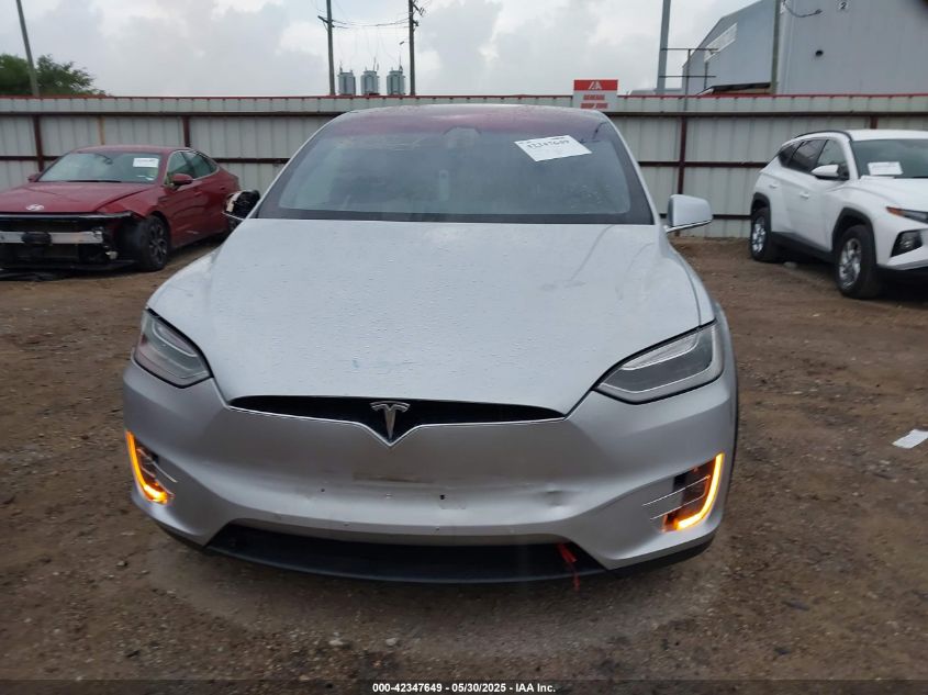2017 Tesla Model X 100D/75D/90D VIN: 5YJXCDE23HF067843 Lot: 42347649