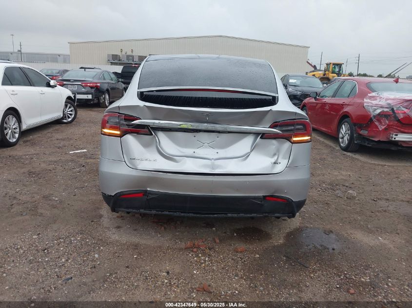 2017 Tesla Model X 100D/75D/90D VIN: 5YJXCDE23HF067843 Lot: 42347649