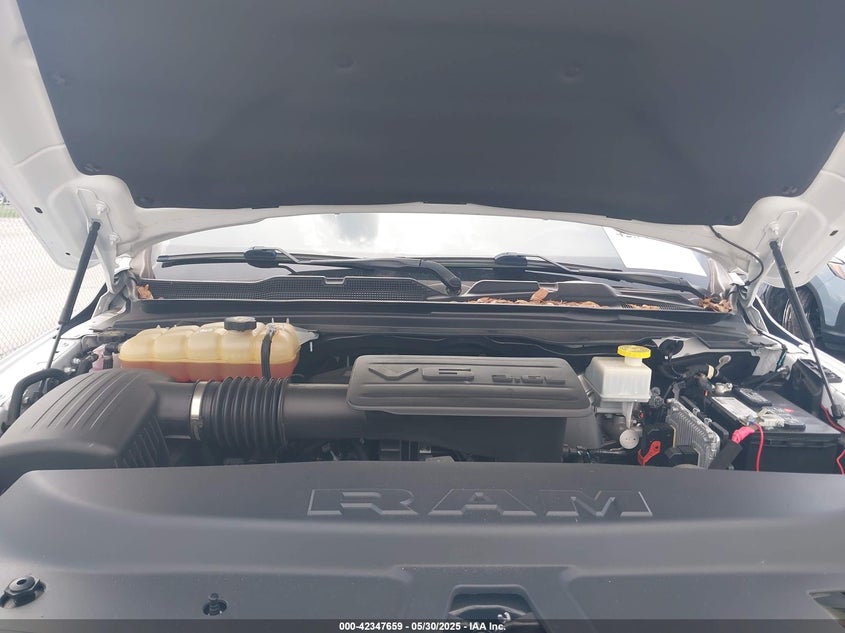 2021 RAM 1500 VIN: 1C6RREBG8MN748998