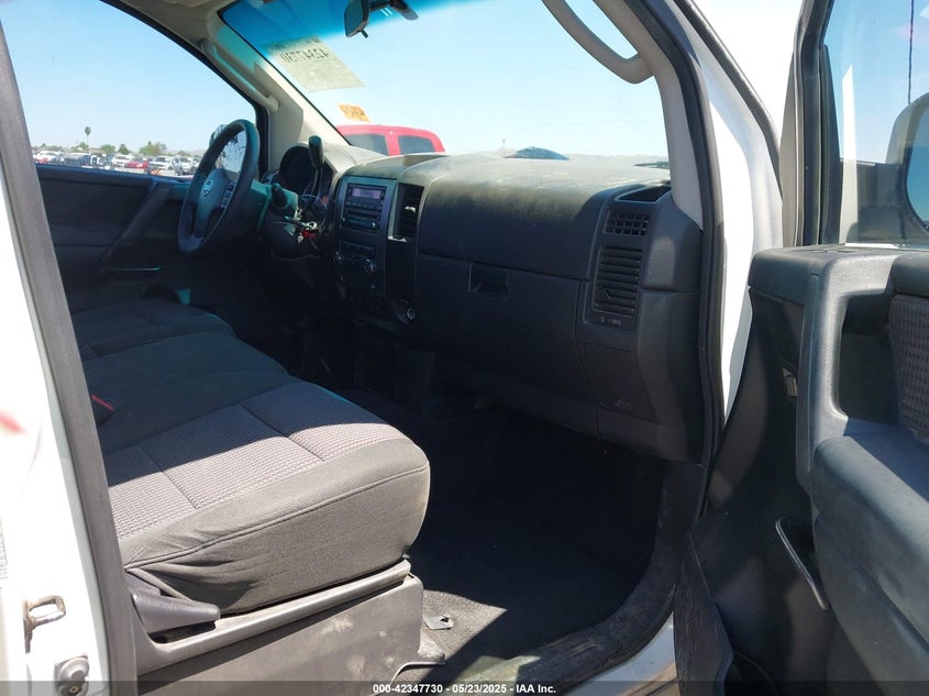 2011 NISSAN TITAN VIN: 1N6AA0EK4BN326317