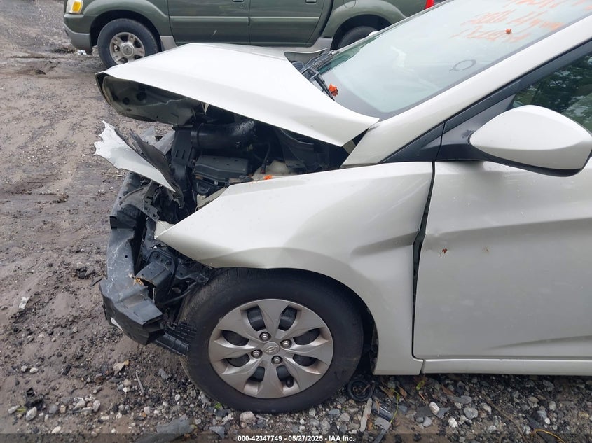 2016 HYUNDAI ACCENT VIN: KMHCT4AE9GU995267