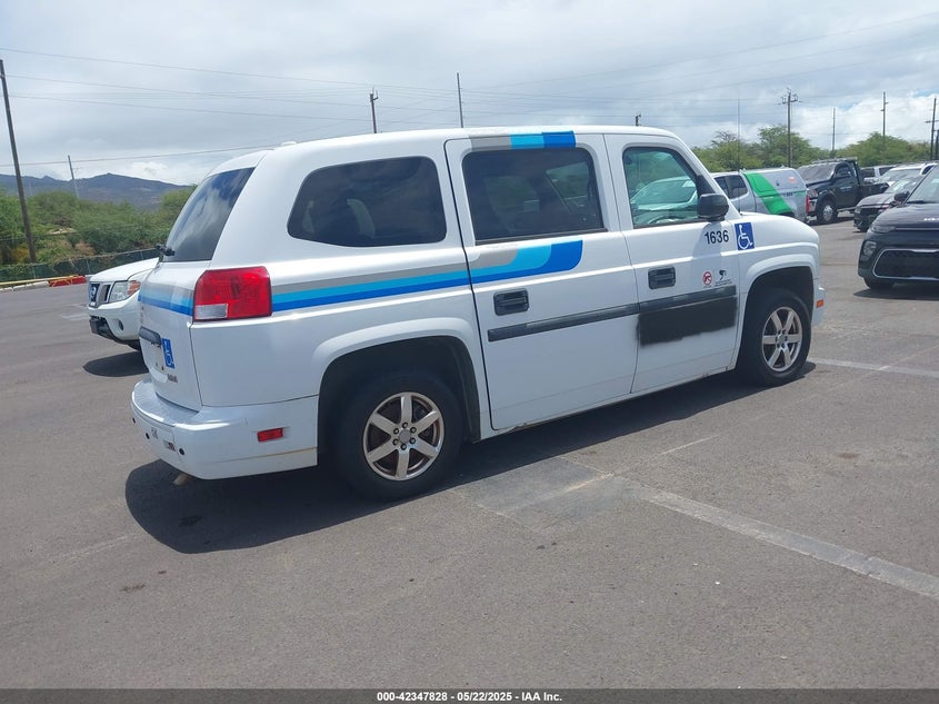 2016 MOBILITY VENTURES MV-1 VIN: 57WMD2C61GM100429