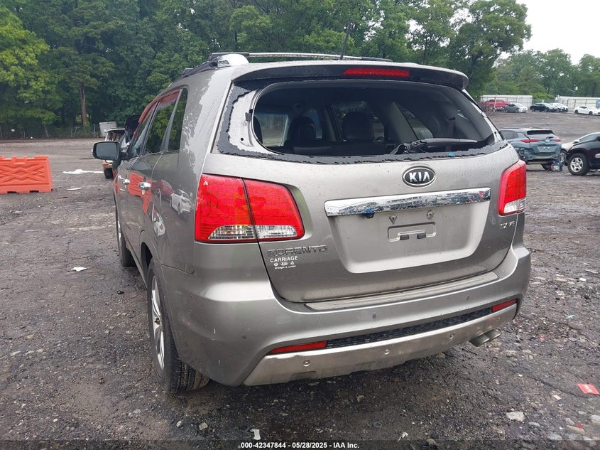 2012 KIA SORENTO VIN: 5XYKW4A28CG260191