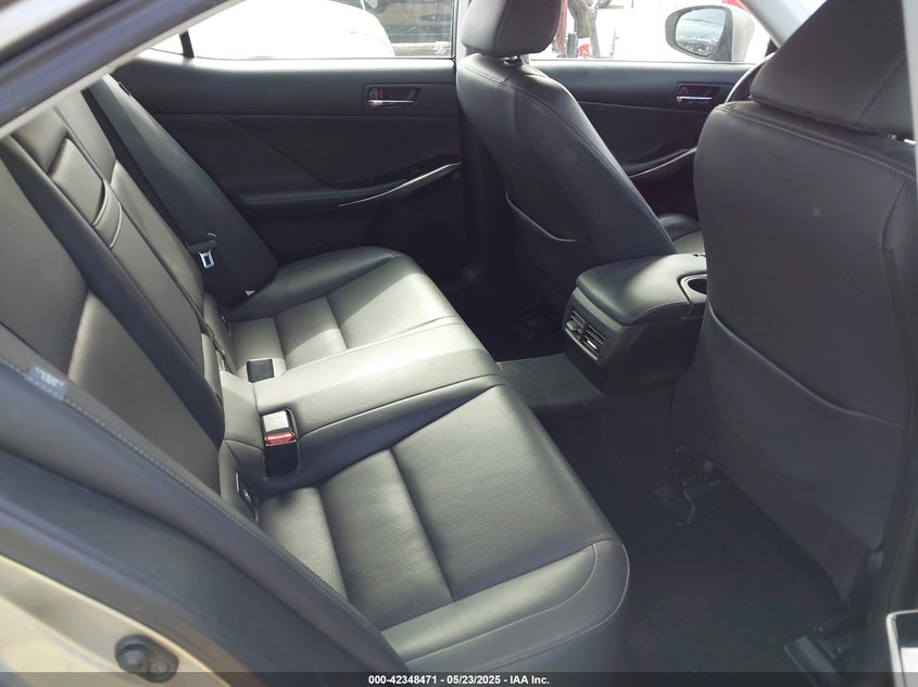2016 LEXUS IS 200T VIN: JTHBA1D22G5001850