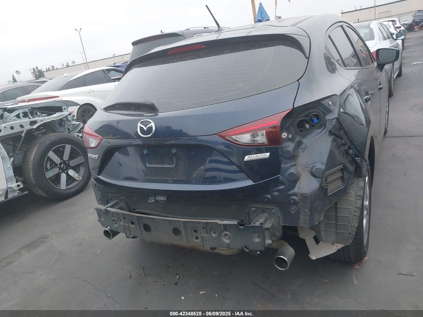 2018 MAZDA MAZDA3 SPORT - 3MZBN1K76JM212245