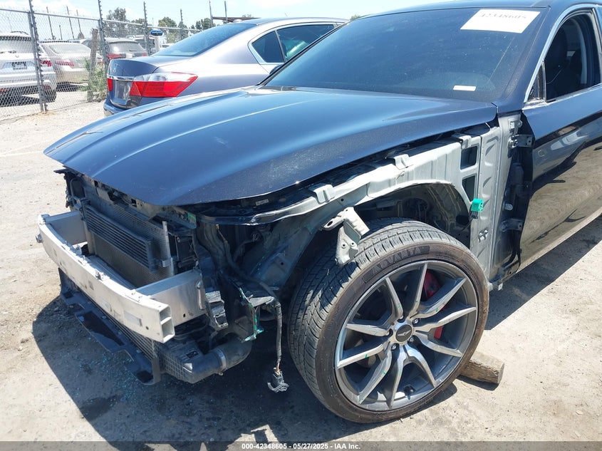 2021 GENESIS G70 VIN: KMTG74LE0MU066394