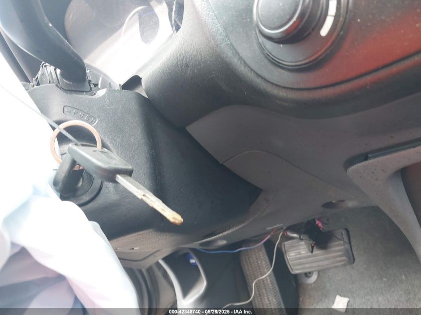 2004 Honda Civic Lx VIN: 2HGES16504H571323 Lot: 42348740