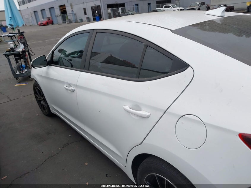2020 HYUNDAI ELANTRA VIN: 5NPD84LF8LH549311