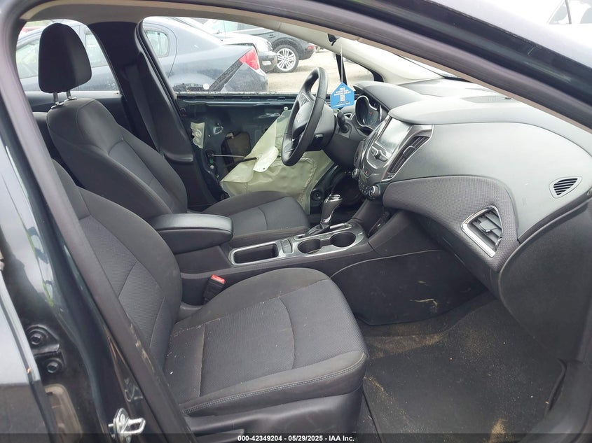 2018 CHEVROLET CRUZE LT AUTO - 3G1BE6SM4JS621466