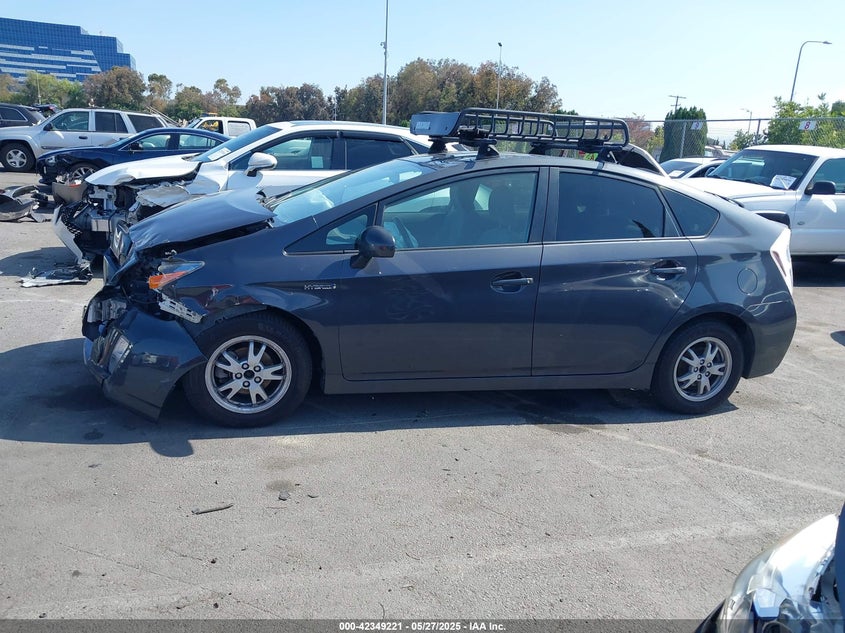 2011 TOYOTA PRIUS VIN: JTDKN3DU2B0312896