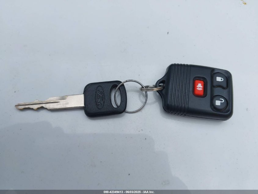 2005 Ford E-450 Cutaway Standard VIN: 1FDXE45S05HA93091 Lot: 42349413