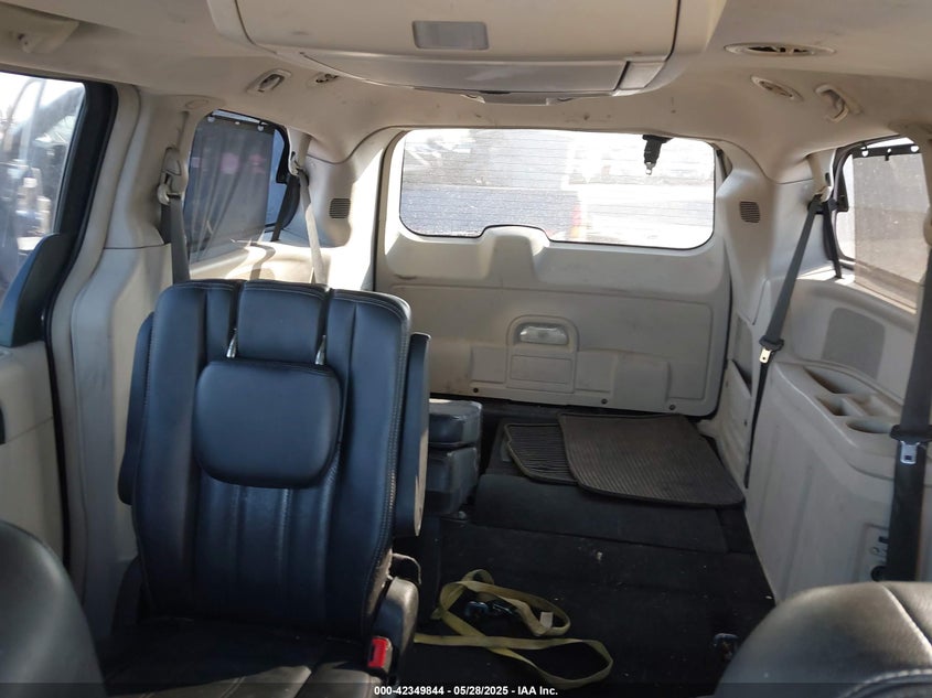 2013 CHRYSLER TOWN & COUNTRY TOURING-L - 2C4RC1CG8DR649053