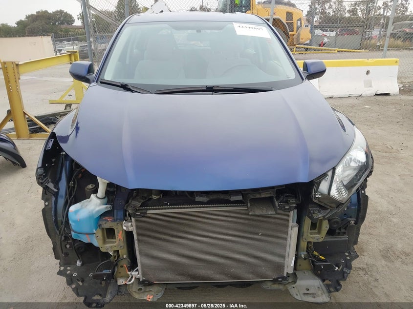 2017 HONDA HR-V VIN: 3CZRU5H3XHM715877