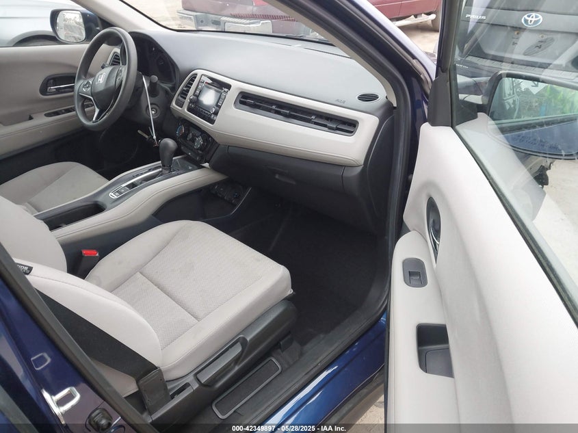 2017 HONDA HR-V VIN: 3CZRU5H3XHM715877