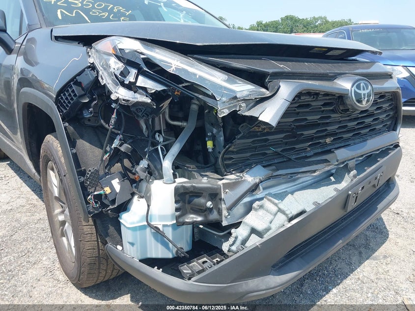 2023 TOYOTA RAV4(VIN: 2T3P1RFV4PC390577