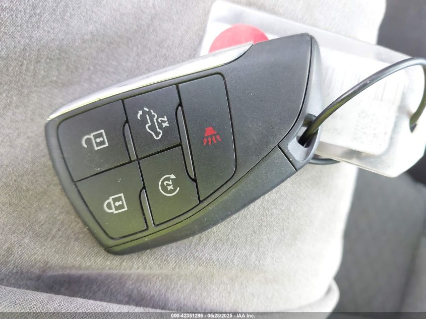 2025 Chevrolet Silverado 1500 - 1GCPACED2SZ120745