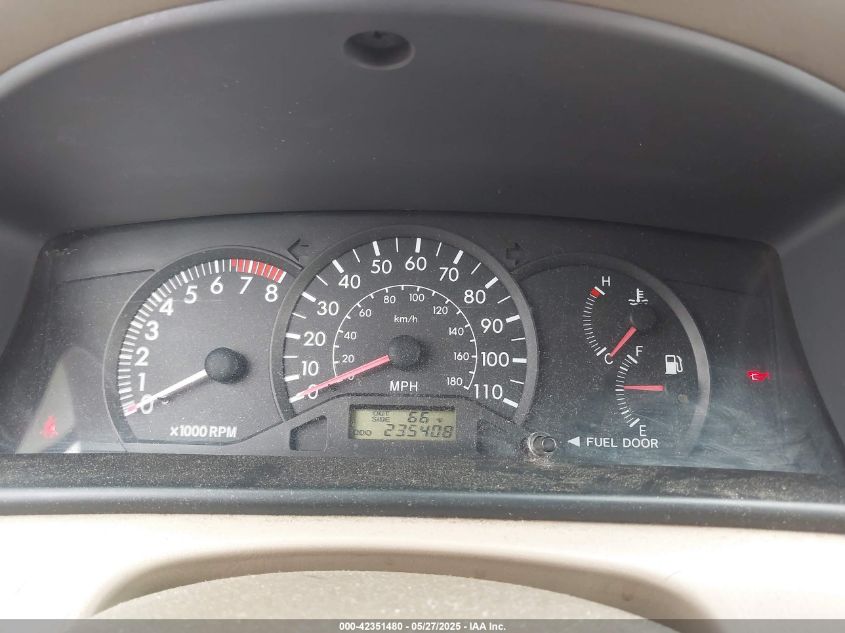 2004 Toyota Corolla Ce/Le/S VIN: 2T1BR32E64C256227 Lot: 42351480