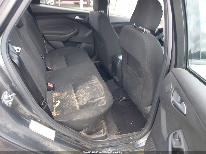 2017 FORD FOCUS VIN: 1FADP3H29HL225375