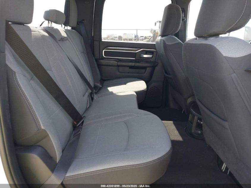 2024 Ram 2500 - 3C6UR5DL4RG246011