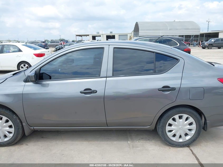 2016 NISSAN VERSA 1.6 S - 3N1CN7AP8GL837372
