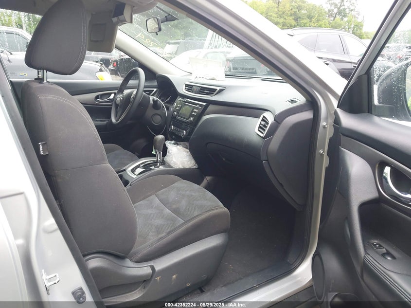 2016 NISSAN ROGUE SV - KNMAT2MV3GP611932