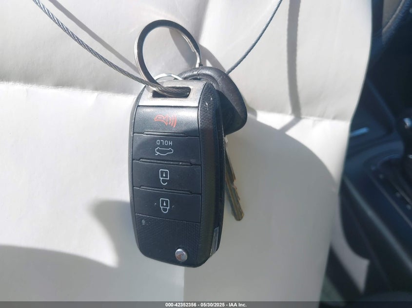 2016 KIA FORTE LX - KNAFX4A65G5542771