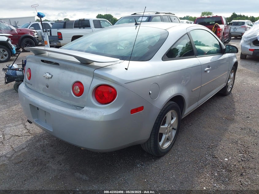 2008 CHEVROLET COBALT VIN: 1G1AL18F687211600