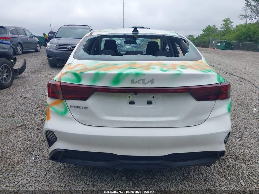 2023 KIA FORTE LXS - 3KPF24AD0PE552371