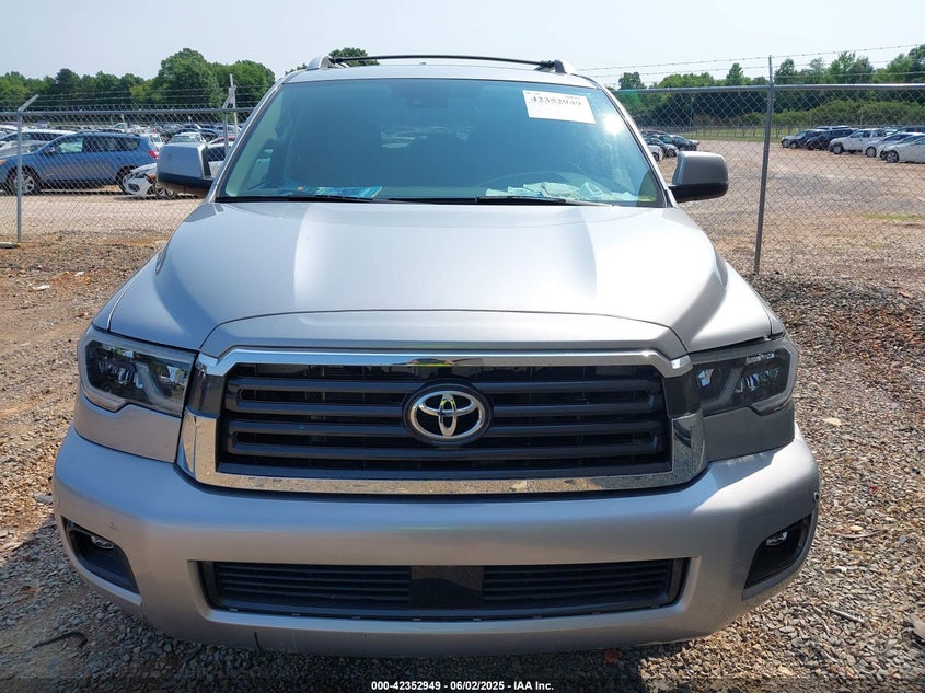 2018 TOYOTA SEQUOIA SR5 - 5TDBY5G18JS158615