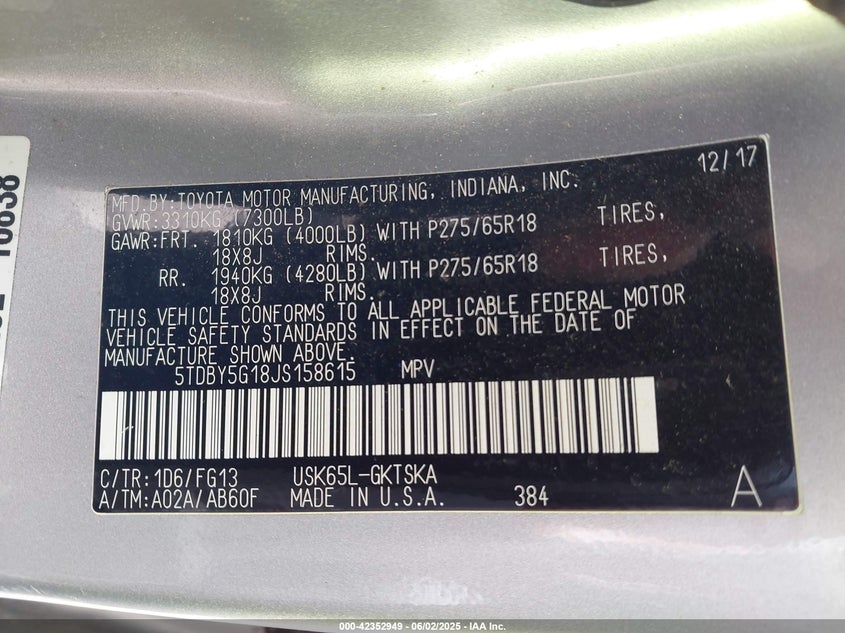 2018 TOYOTA SEQUOIA SR5 - 5TDBY5G18JS158615