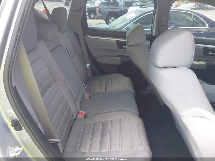 VIN 7FARW1H28ME006836 2021 HONDA CR-V 2WD LX