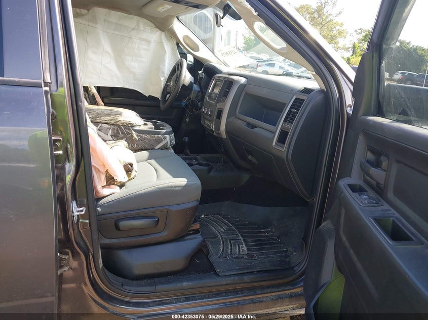 2018 RAM 2500 TRADESMAN  4X4 6'4 BOX - 3C6UR5CL9JG160005