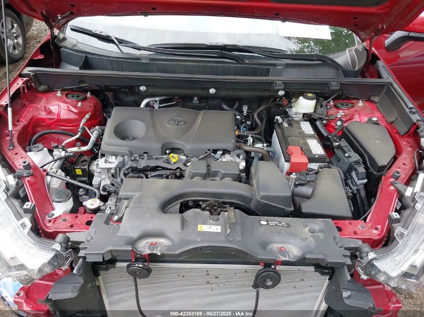 2025 Toyota RAV4 - 2T3P1RFV3SW515706