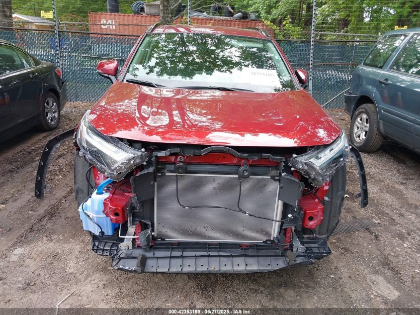 2025 Toyota RAV4 - 2T3P1RFV3SW515706