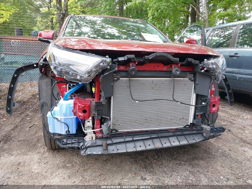 2025 Toyota RAV4 - 2T3P1RFV3SW515706