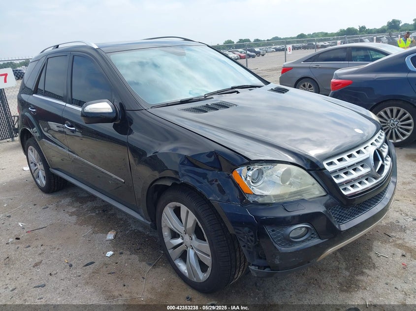 2009 Mercedes-Benz Ml 350 4Matic black suv gasoline 4JGBB86E09A522070 photo #1